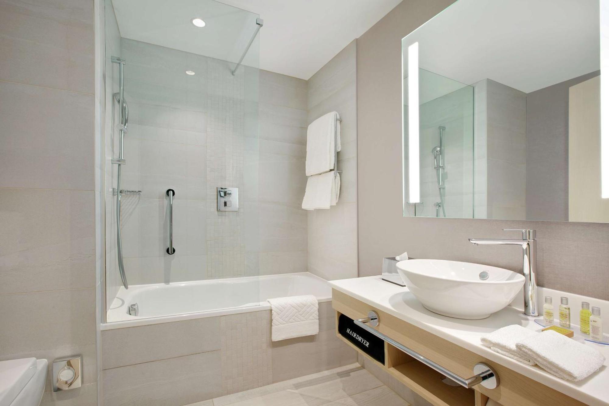Готель Hilton Garden Centre 4*