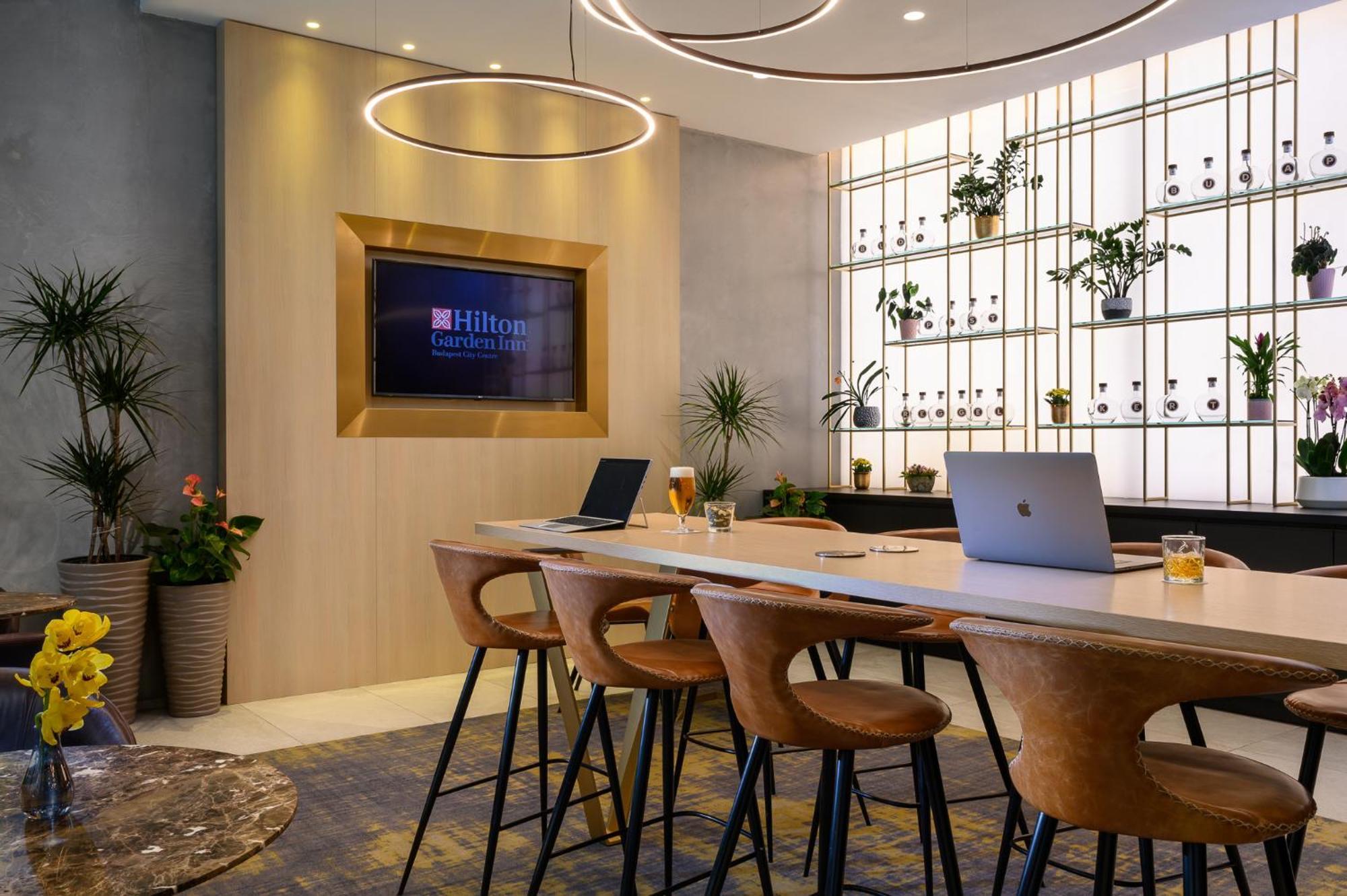 Готель Hilton Garden Centre